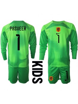 Niederlande Remko Pasveer #1 Torwart Heimtrikotsatz für Kinder WM 2022 Langarm (+ Kurze Hosen)